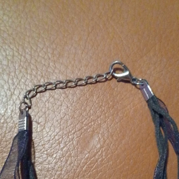 -- Chic Black Dragonfly Pendant Necklace - Picture 2 of 5